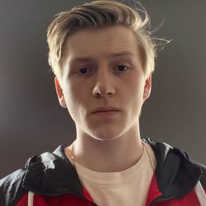 Meet your Posher, Dylan